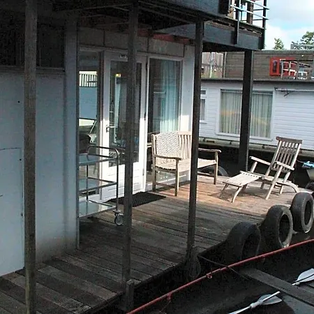 Houseboat Sooki 3* Амстердам