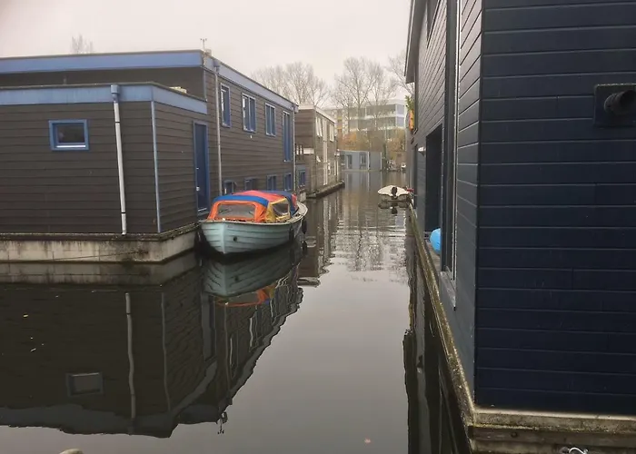 Houseboat Sooki Gasthuis
