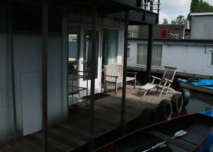 Houseboat Sooki Amesterdão
